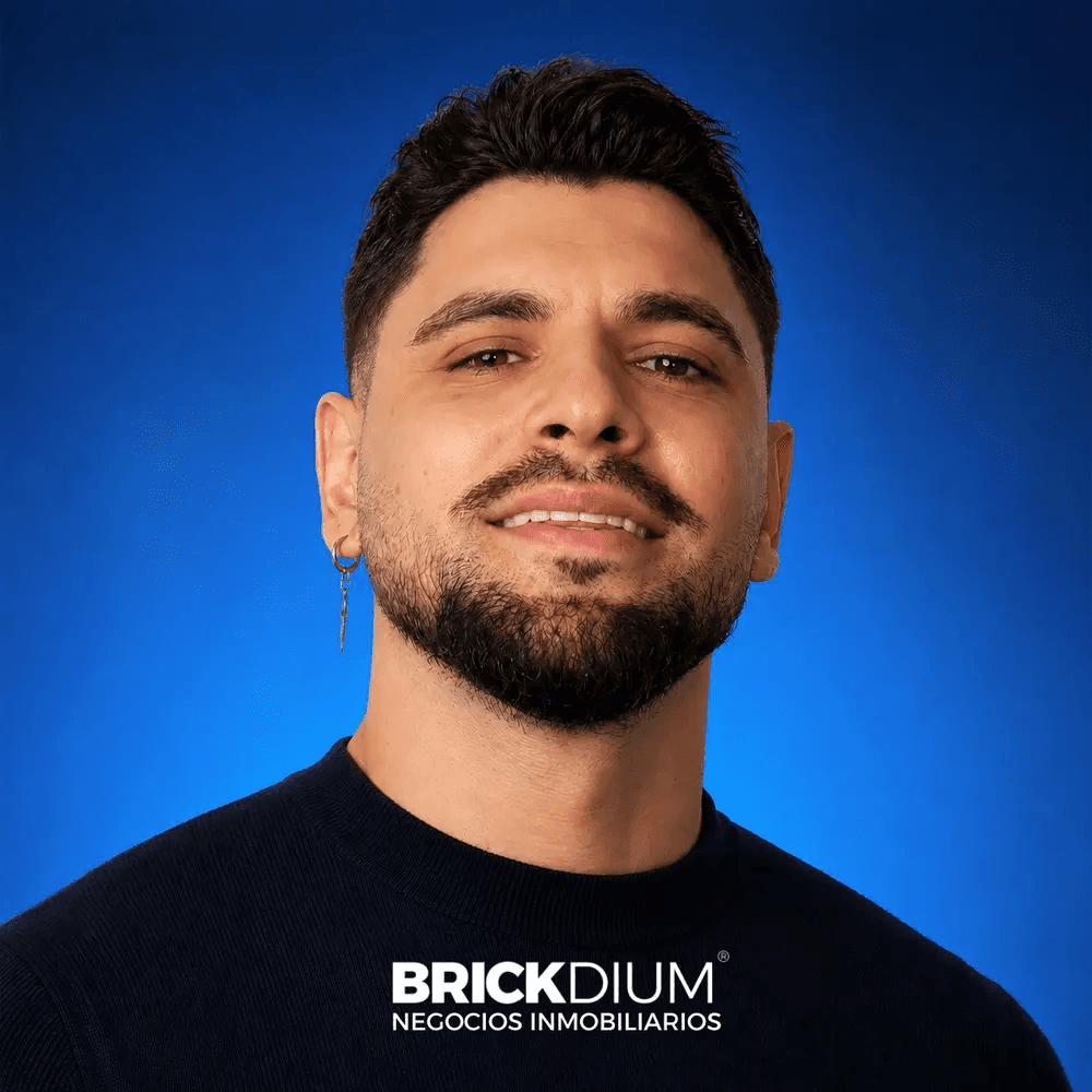 Damián Frieri en Brickdium